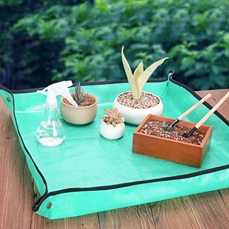 Foldable Gardening Mat - Image 4