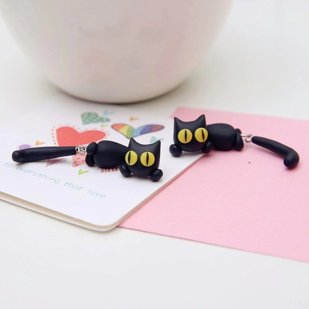 Unique Yellow-Eye Cat Earrings - Image 5