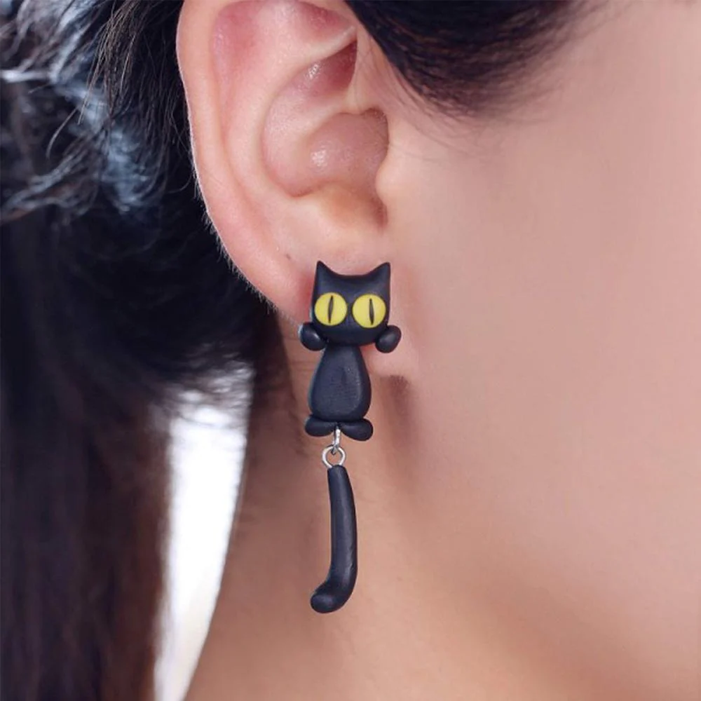 Unique Yellow-Eye Cat Earrings - Image 8